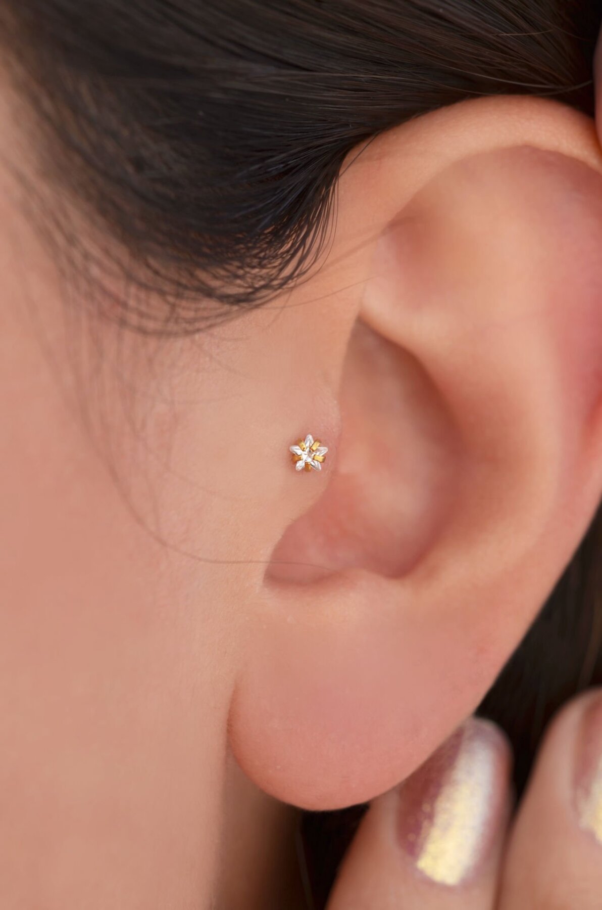 Gold Çelik Yıldız Piercing 8 mm Tragus Helix Kıkırdak Conch - 2