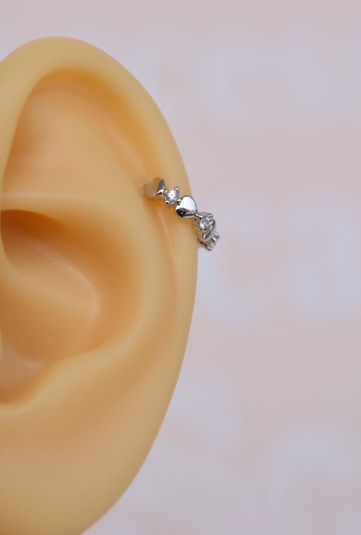 Mini Kalpli İnce Halka Tragus Piercing Helix Kıkırdak Gümüş Renk - 1